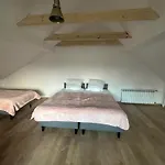 Jaga Family Apartment Air Conditioner And Free Parking