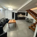 Jaga Family Apartment Air Conditioner And Free Parking